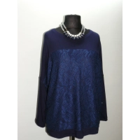 Elegancka bluzka zdobiona kwiatową koronką - granatowa